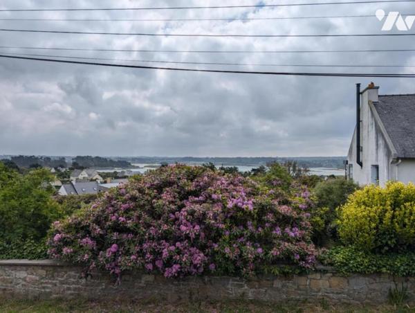 Parcelle de terrain - constructible - Vue mer