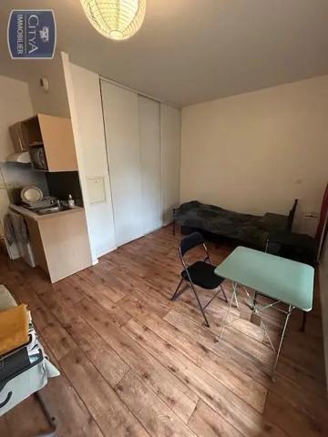 Appartement à louer 1 pièce 22m²