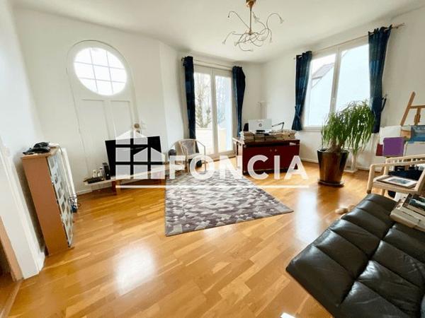 À vendre Maison 8 pièces 243 m² - Châtenay-malabry 92290