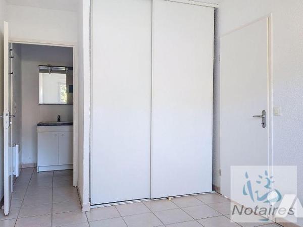 Appartement à Vendre à Créon (33670) en Gironde (33)

À Créon, appartement de 38,47 m² propos...