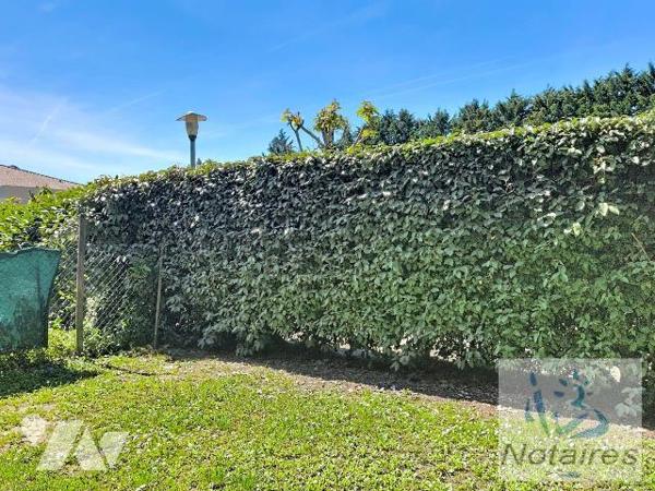 Appartement à Vendre à Créon (33670) en Gironde (33)

À Créon, appartement de 38,47 m² propos...