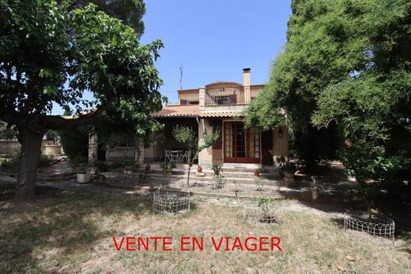 Maison Villeneuve Les Avignon 4 pièce(s) 97 m2