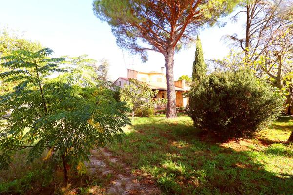 Maison Villeneuve Les Avignon 4 pièce(s) 97 m2