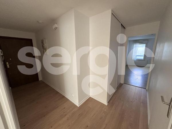 Location 2 Pieces 53 59800 Lille 07 0834 01 0013
