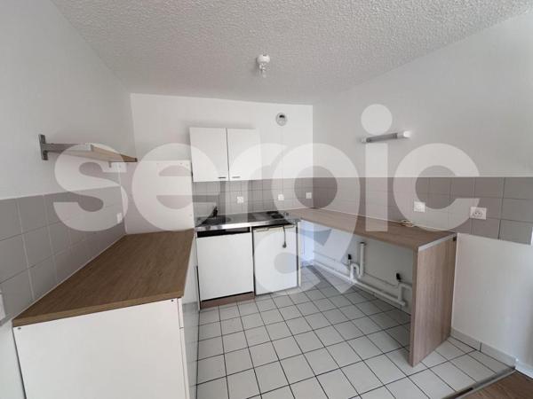Location 2 Pieces 53 59800 Lille 07 0834 01 0013