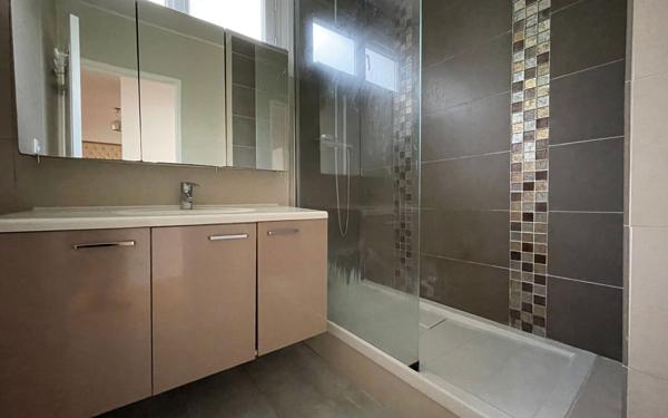 Appartement à vendre    3 pièces • 59,66 m2 Yerres