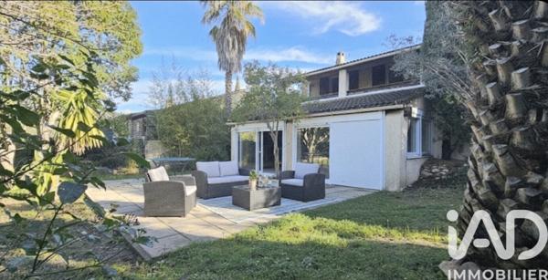 Maison à vendre 5 pièces 161 m² Roquebrune-sur-Argens