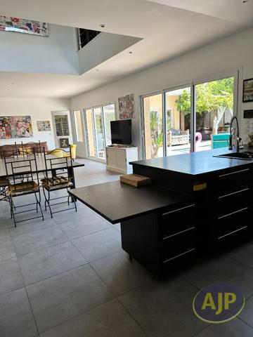 Vente maison Lege Cap Ferret : 850 000 € - AJP Immobilier Lège-Cap-Ferret