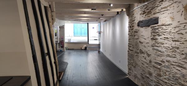 Angers (49100) Local commercial 45 m² Angers hyper centre ville