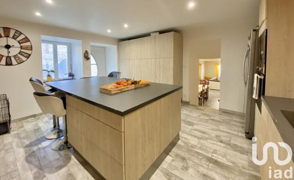 Maison 4 pièces de 124 m² à Arcy-sur-Cure (89270)