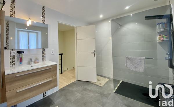 Maison 4 pièces de 124 m² à Arcy-sur-Cure (89270)