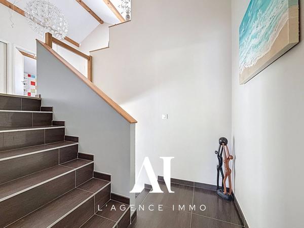 Maison individuelle 136 m² – Terrasse 88 m² – Vue Jura – 3 chambres – Échenevex 01170