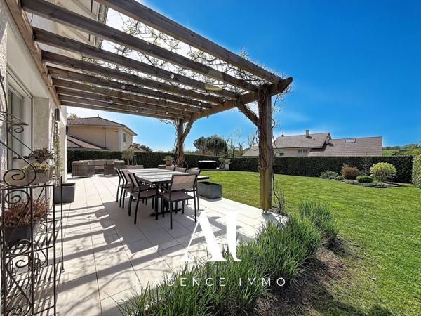 Maison individuelle 136 m² – Terrasse 88 m² – Vue Jura – 3 chambres – Échenevex 01170