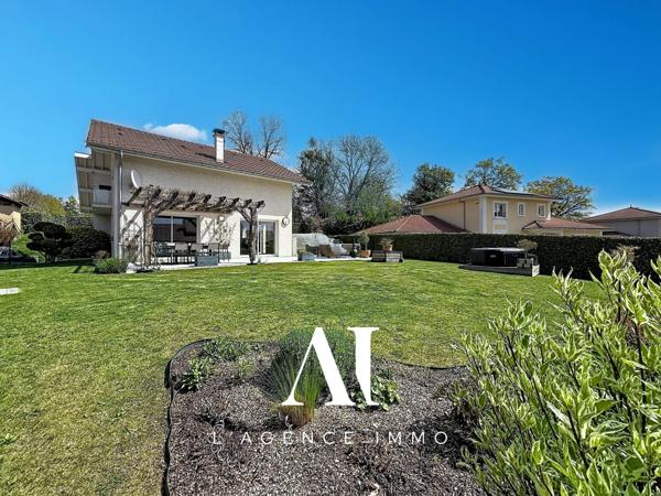 Maison individuelle 136 m² – Terrasse 88 m² – Vue Jura – 3 chambres – Échenevex 01170