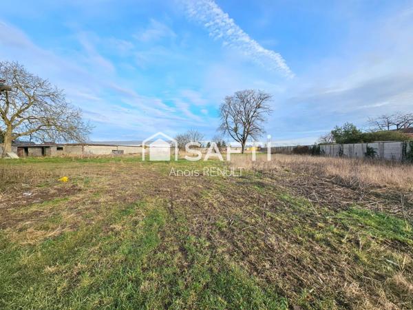 Propriété avec 2 habitations, hangar et dépendance