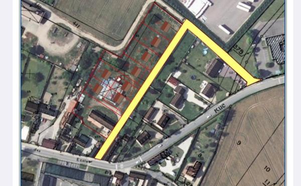 Propriété avec 2 habitations, hangar et dépendance