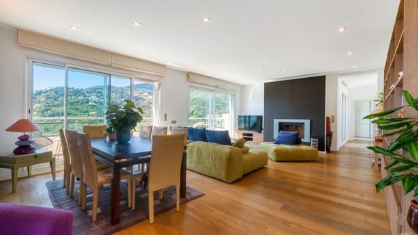 Vente Appartement Villa de toit 6 pièces Vue Mer Ville Di Pietrabugno