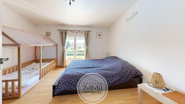 Maison 4 pièce(s) 3 chambre(s) 129 m²