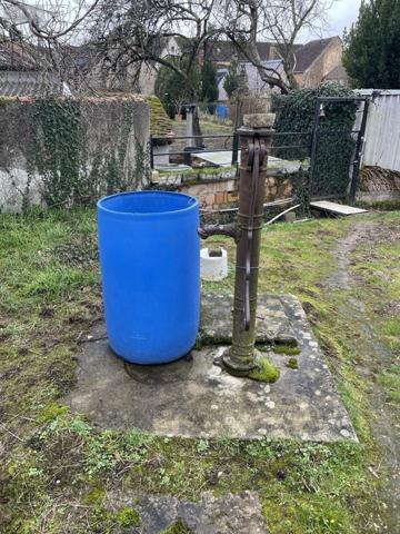 Maison à vendre à Beaumont-sur-Sarthe dans la Sarthe (72170), ref : 72126-3140