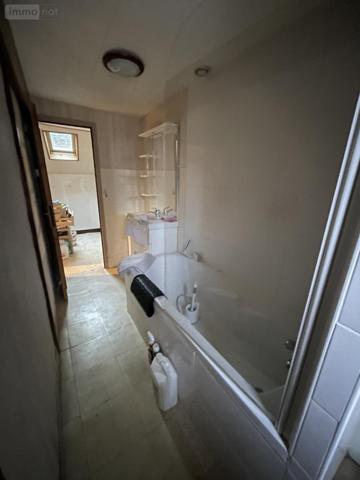 Maison à vendre à Beaumont-sur-Sarthe dans la Sarthe (72170), ref : 72126-3140