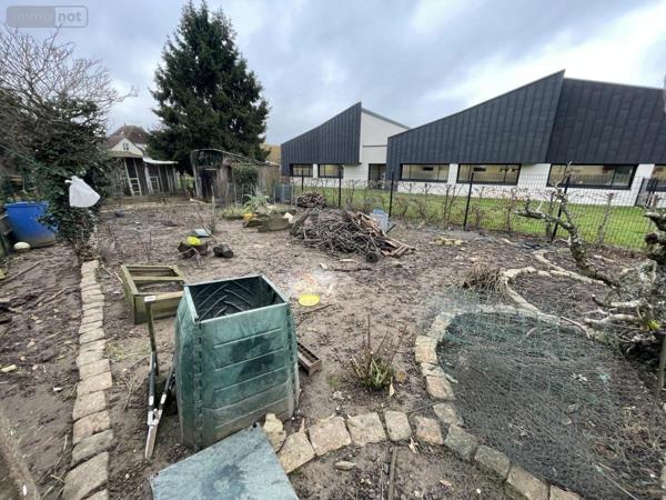 Maison à vendre à Beaumont-sur-Sarthe dans la Sarthe (72170), ref : 72126-3140