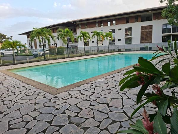 BADUEL 3 pièce(s) 64.51 m2 + varangue 16.91 m2