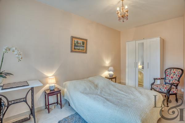 Maison en pierre rénovée à vendre proche commerces de Villeneuve-sur-Lot