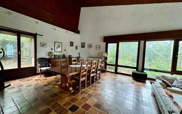 Maison à vendre    7 pièces • 208,71 m2 Deyme