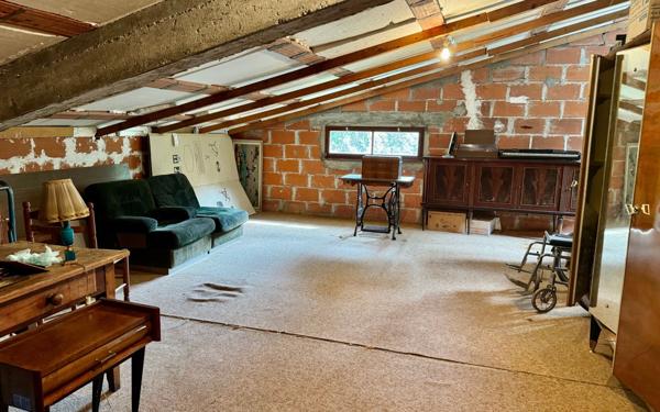 Maison à vendre    7 pièces • 208,71 m2 Deyme