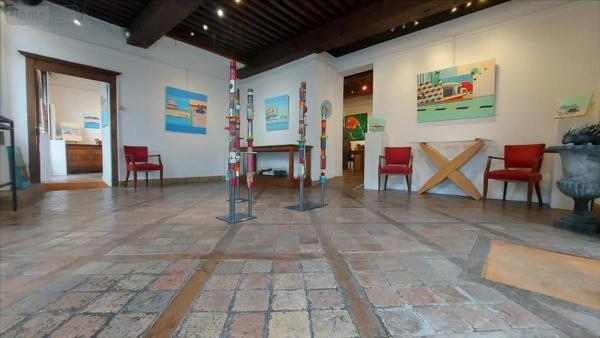 Local commercial à vendre à Besançon dans le Doubs (25000), ref : 25001-1089020