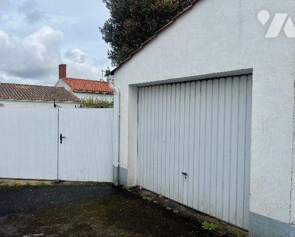 MAISON 2 CHAMBRES + GARAGE INDEPENDANT !