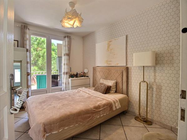 Appartement Avignon 3 pièce(s) 58.23 m2 avec balcons et parking
