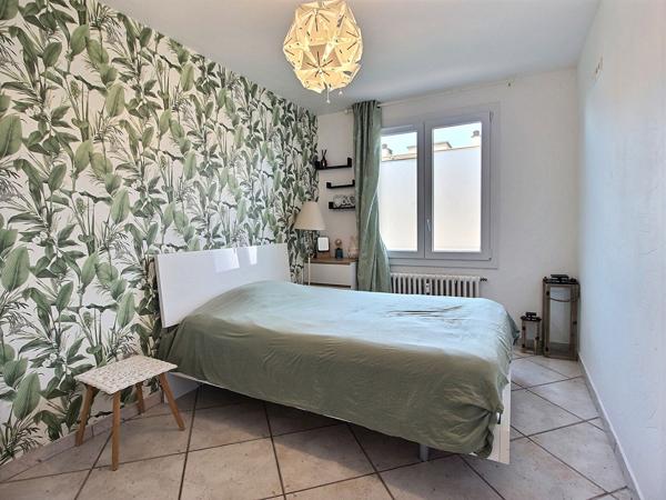 Appartement Avignon 3 pièce(s) 58.23 m2 avec balcons et parking