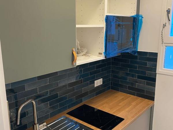 Local commercial 3 pièces T3 F3 65.4 m² à Les Ulis 64 RESIDENCE COURDIMANCHE 91940 à louer