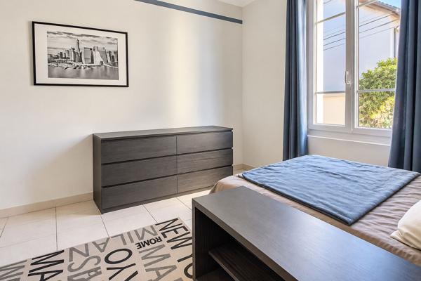 MARIGNANE ? MAISON DE PLAIN-PIED 120 M² ? 4 CHAMBRES ? TERRAIN 551 M² ? PANNEAUX SOLAIRES ? AU CALME
