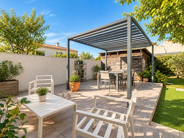 MARIGNANE ? MAISON DE PLAIN-PIED 120 M² ? 4 CHAMBRES ? TERRAIN 551 M² ? PANNEAUX SOLAIRES ? AU CALME
