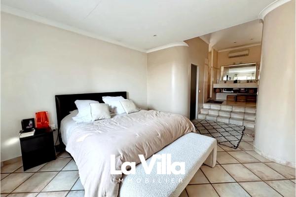 Bellegarde (30127) Maison Bellegarde 5 pièce(s) 200 m2