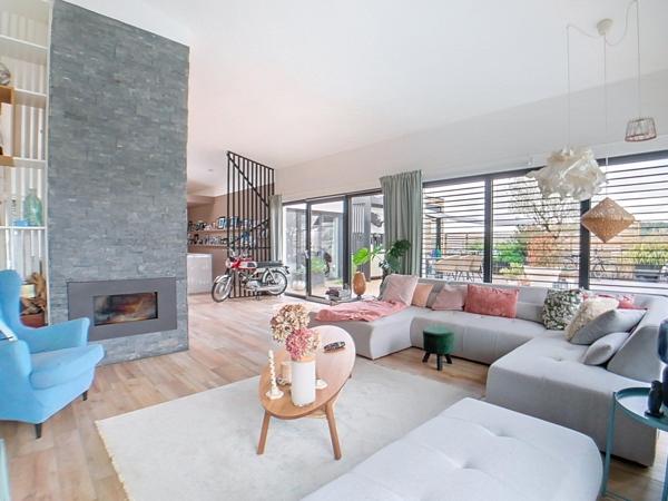 Magnifique maison avec local professionnel attenant