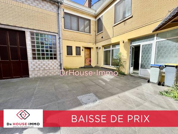 Immeuble à vendre 10 pièces de 390 m²
