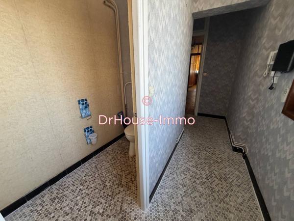 Immeuble à vendre 10 pièces de 390 m²
