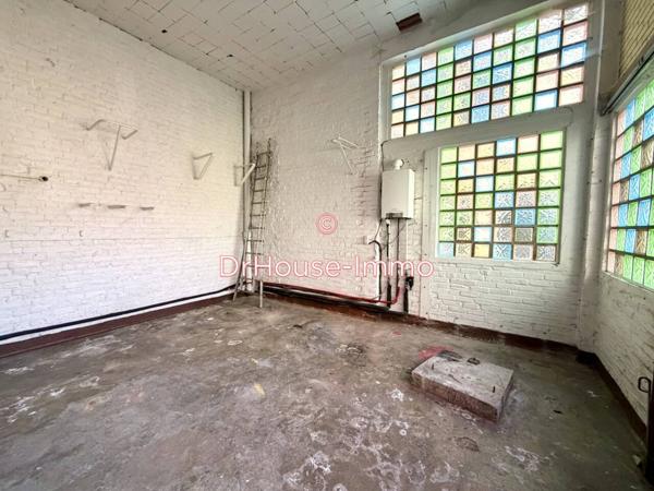Immeuble à vendre 10 pièces de 390 m²
