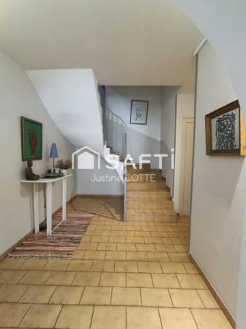 34 200 Sète – T4 traversant avec loggia, balcon et parking