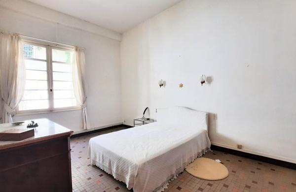 Immeuble de caractère 300 m² avec fort potentiel - terrasses