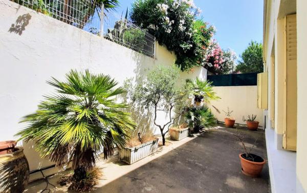 Immeuble de caractère 300 m² avec fort potentiel - terrasses