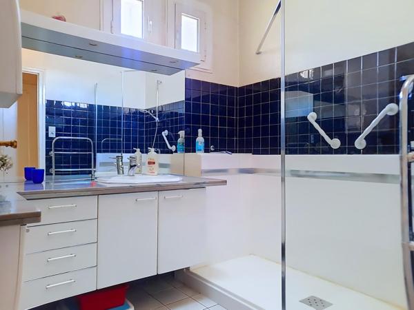 Immeuble de caractère 300 m² avec fort potentiel - terrasses