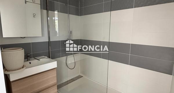 Location Appartement 4 pièces 119.29 m² - Sainte-foy-lès-lyon 69110