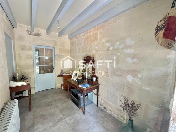 MAISON EN PIERRE 5 CHAMBRES + DEPENDANCES ET PISCINE