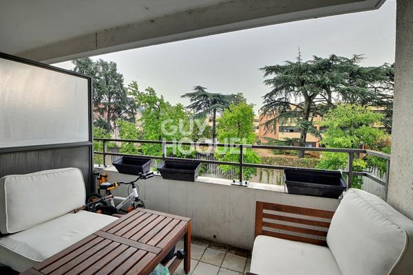 Proximité Montchat - Bel appartement T3 de 54 m², lumineux, avec loggia et garage , Villeurbanne (69100)