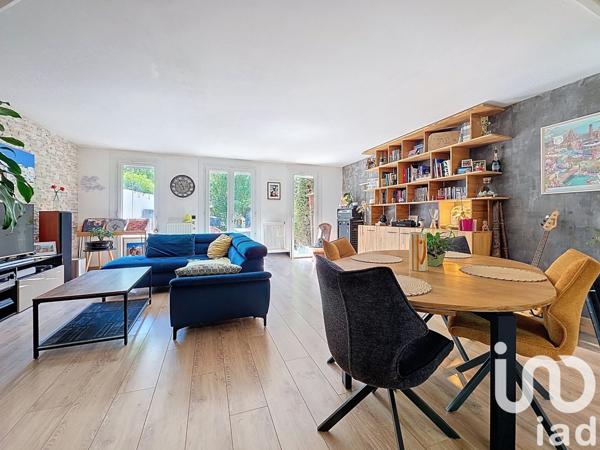 Maison à vendre 6 pièces 131 m² Savigny-le-Temple