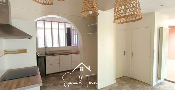 Maison
         5 pièces
        - 135 m² 425 000 € *